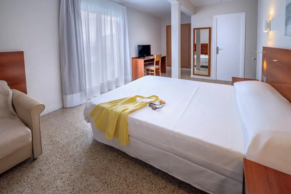 Hotel GHT Simeon