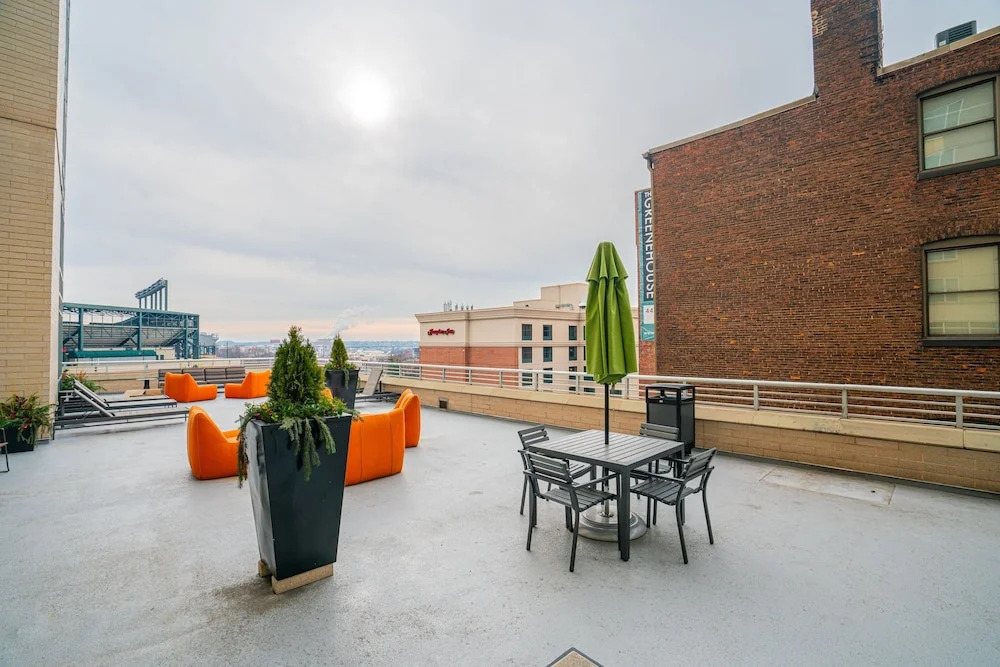 2 Bedroom Fully Furnished APT over Camden Yards 2 Apts by RedAwning