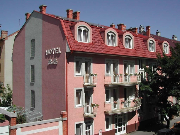 Bella Hotel