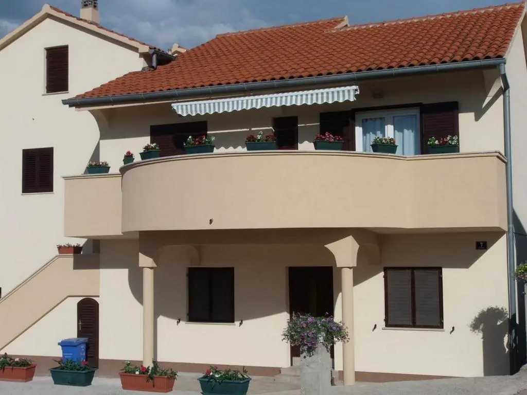 Apartments Jurjako