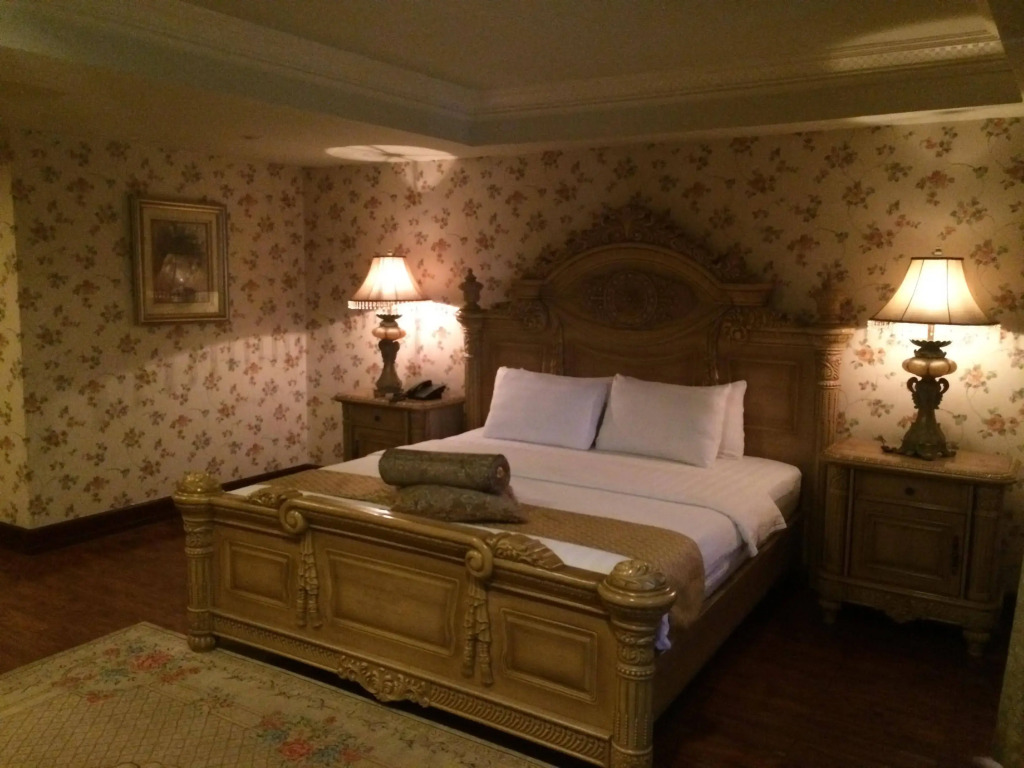 Villa Caceres Hotel