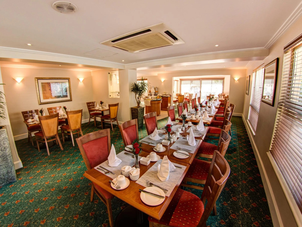 Courtyard Hotel Sandton