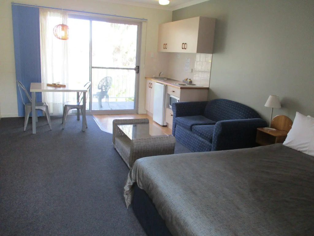 South Seas Motel