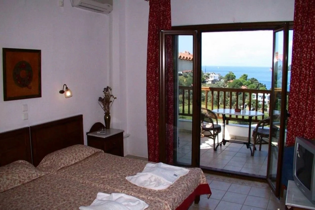 Pandora Studios Skiathos