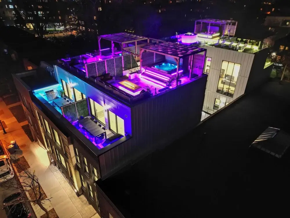 CLUBHAUS Hotel
