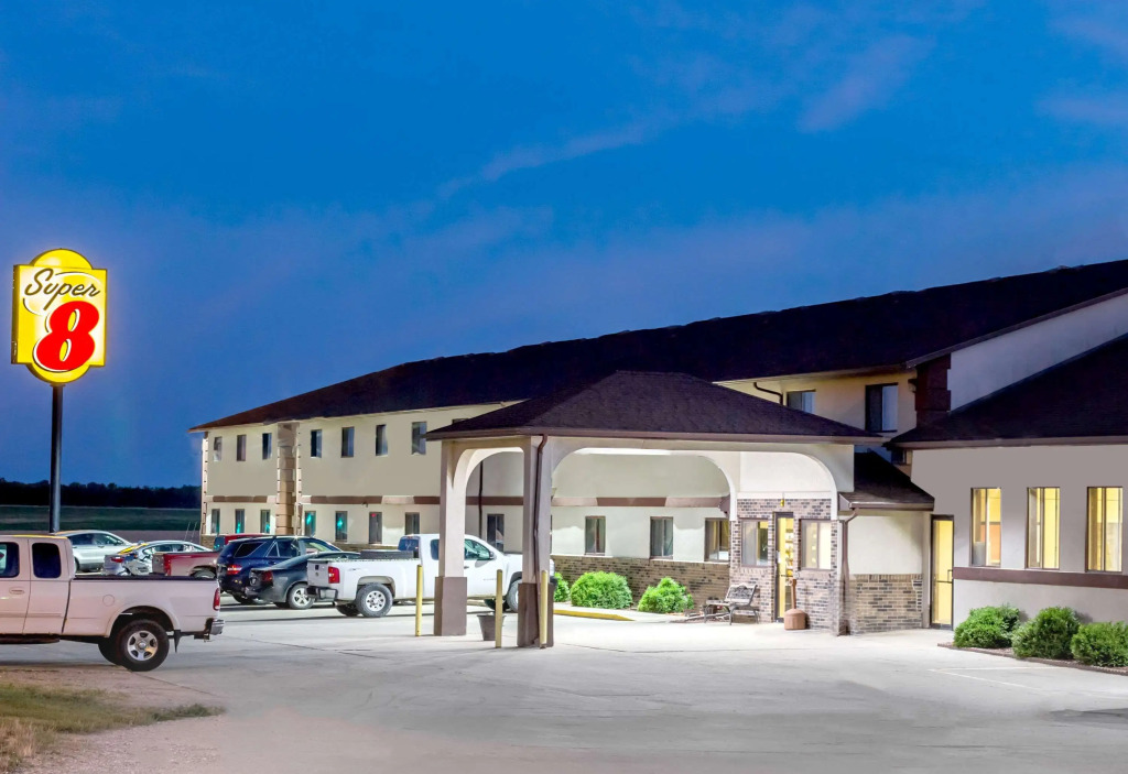 Western Inn & Suite Grinnell IOWA