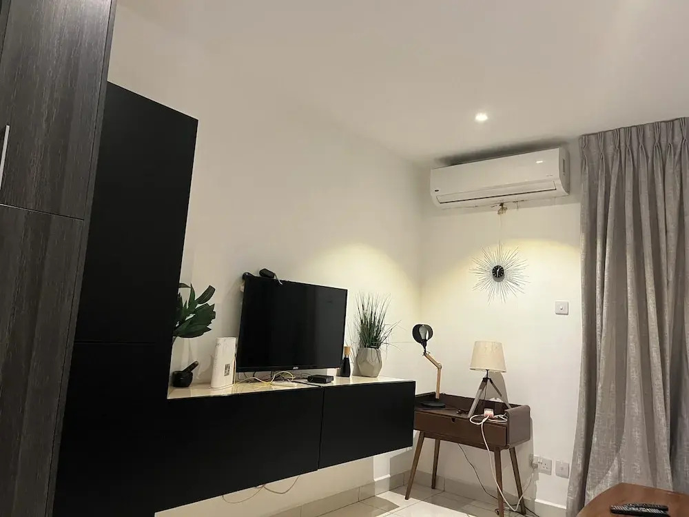 Embassy Gardens Upscale D-Plus Apartments