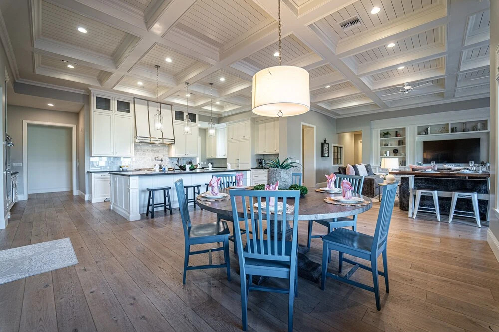 104th Mesa 5 Bedroom Home by RedAwning