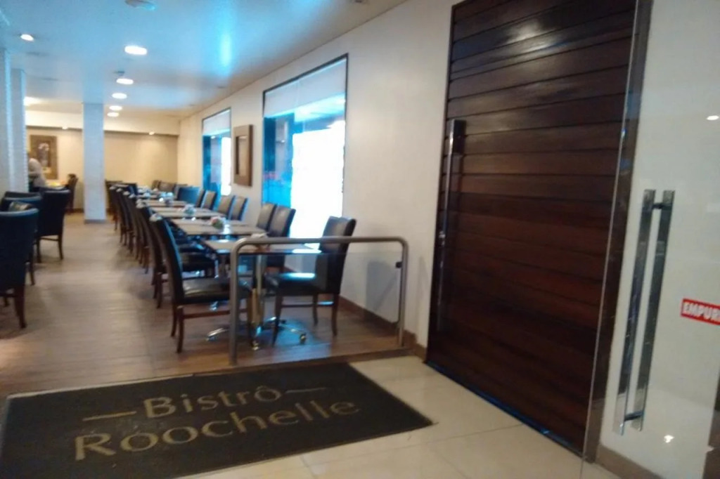 Roochelle Hotel by Nobile