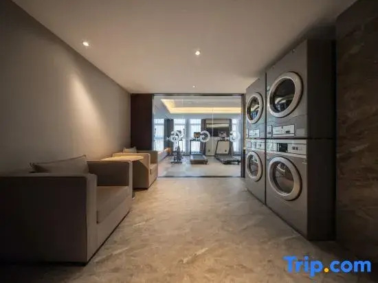 The GiorgioMorandi Hotels (Jinan Lushan South Subway Station Fuli Plaza)