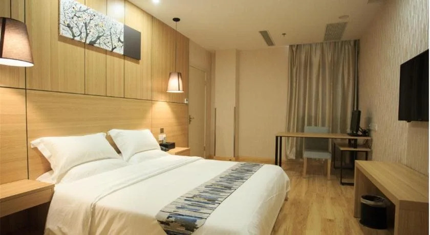 Starway Hotel (Yancheng Nanxiang Road)