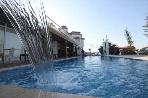 Shaka Marine Boutique Hotel
