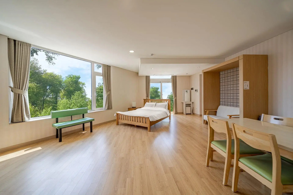 Koi Pension Gapyeong