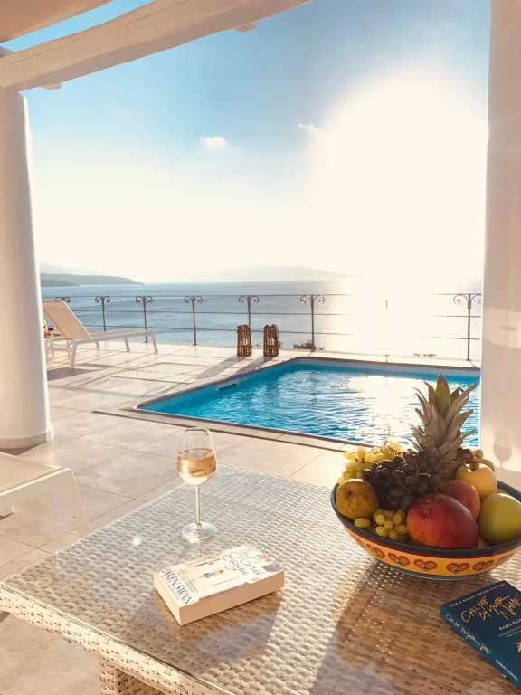 Luxury Apartments La Villa