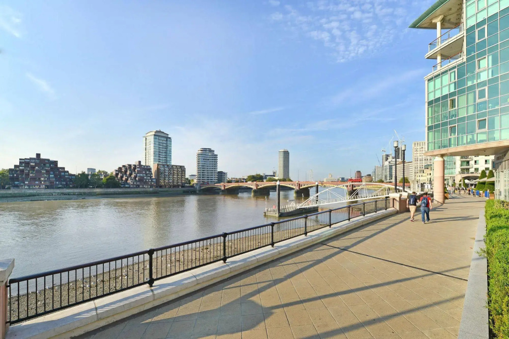 St George Wharf