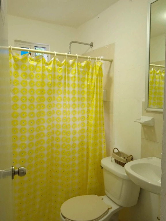 Economy Room With Private Bathroom, Air Conditioning, Wi-fi Downtown Cancun