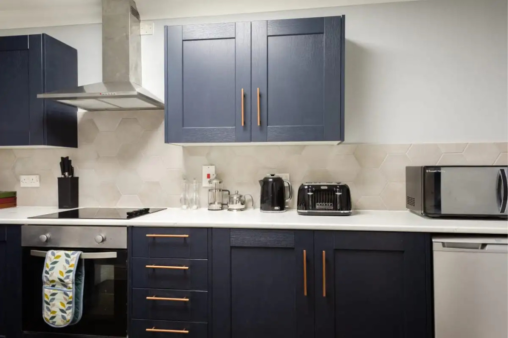 The Old Station House - Stylish & Central 2bdr Apartment