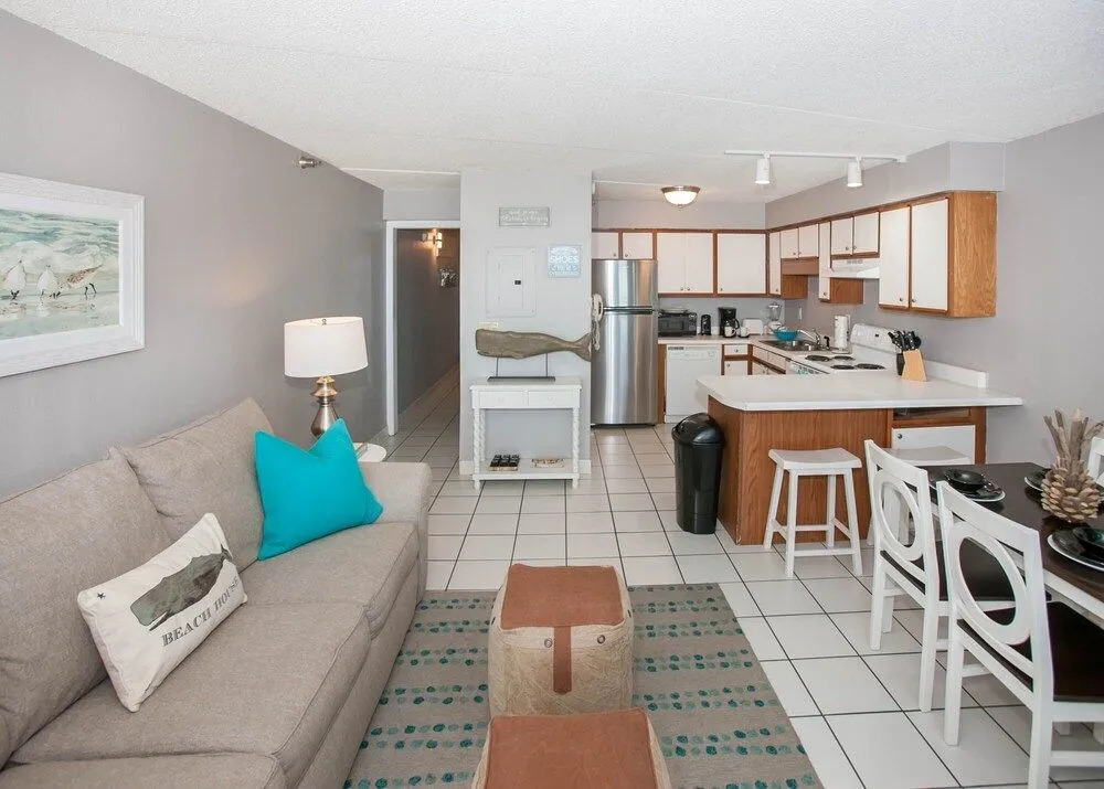 Emerald Skye 21 1 Bedroom 1 Bathroom Condo