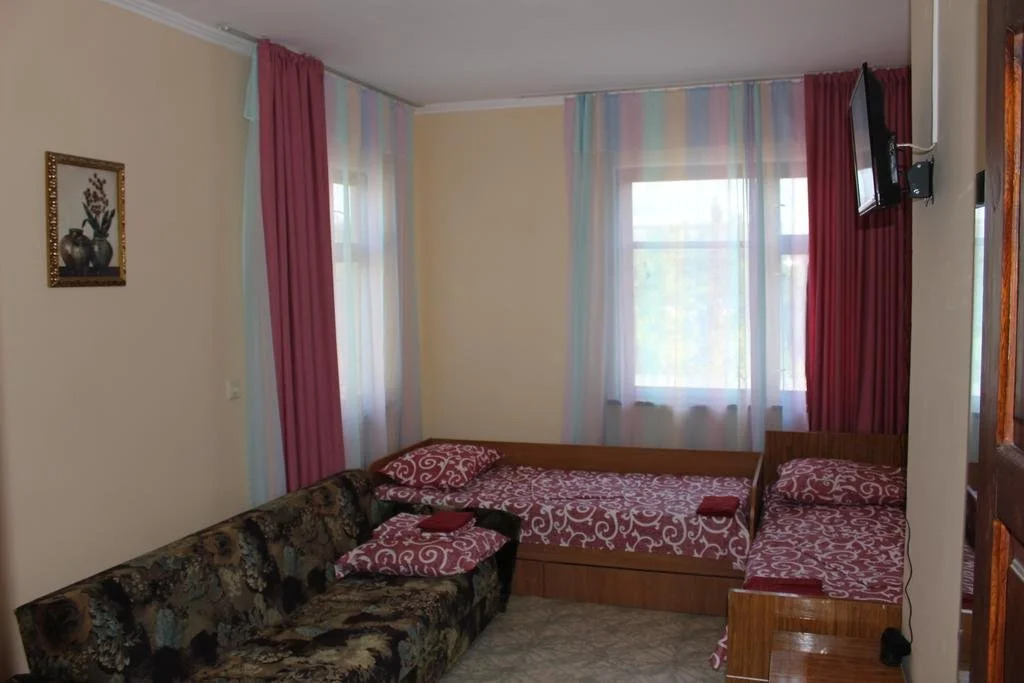 Guest House on Leningradskaya