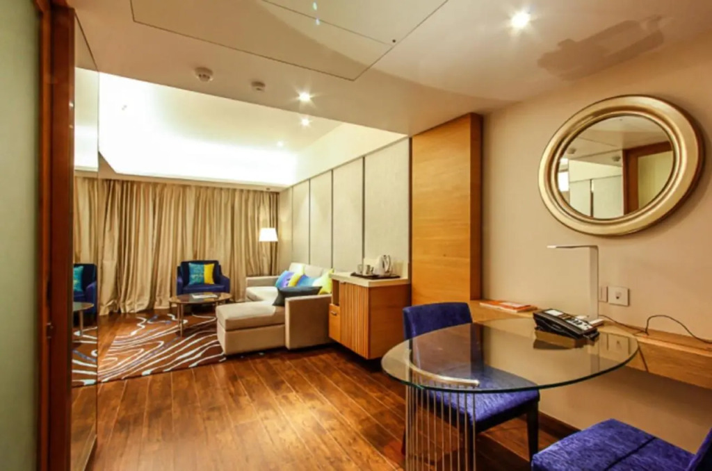 WOW Crest, Indore - IHCL SeleQtions