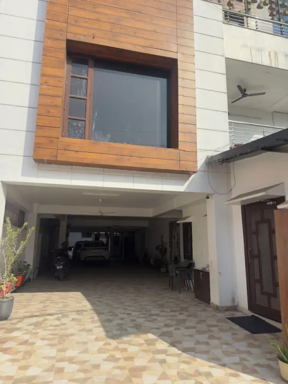 Happy Feet Homestay by Arony Hospitality Dehradun