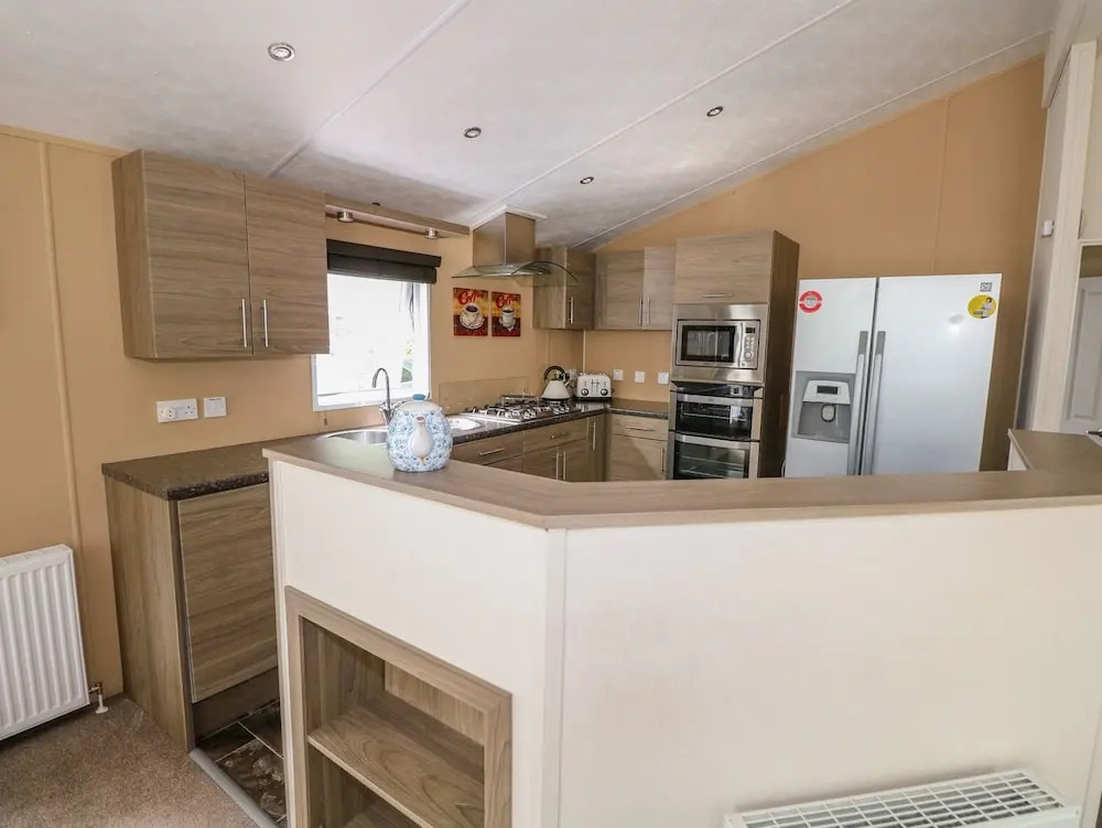 Squirrel Lodge Hazel 6