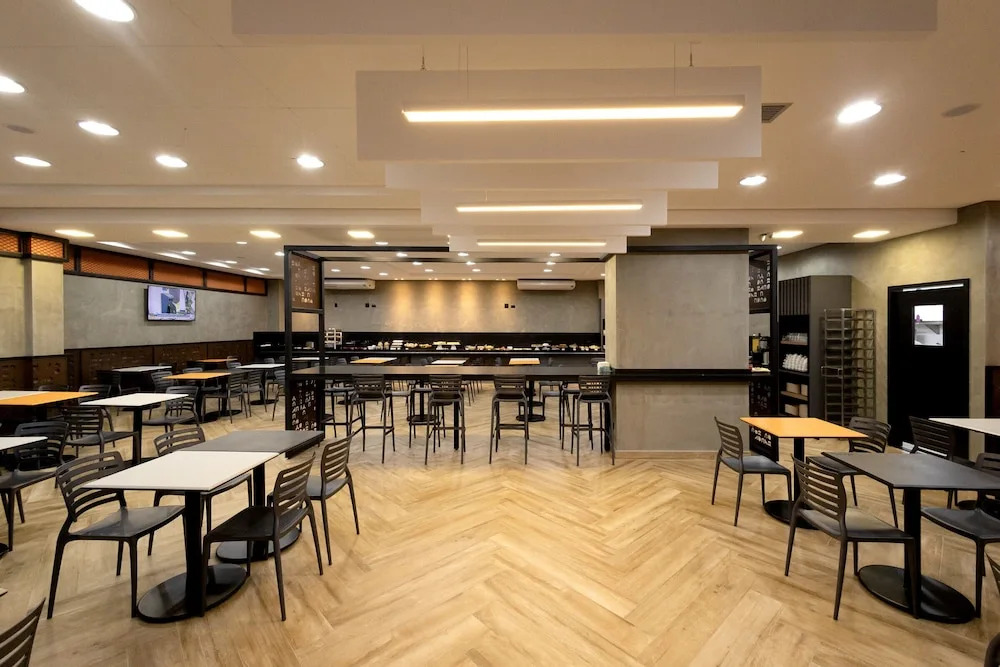 Ibis Budget Maringa