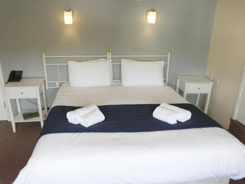 The Riverside Hotel
