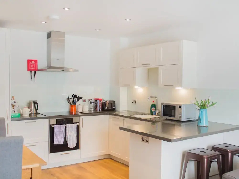 Henge House - Bluestone Apartment