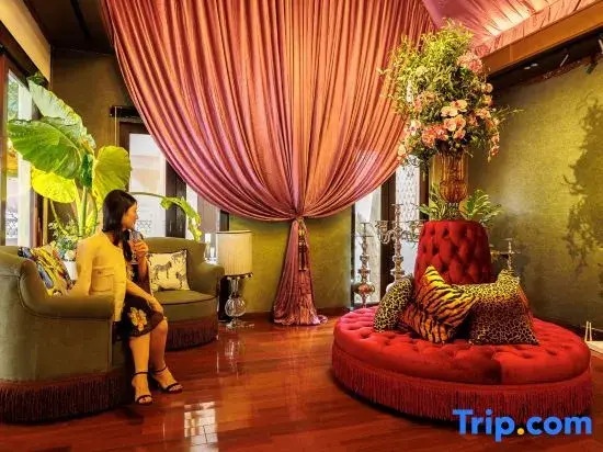 "Siam X5" Downtown Ekamai 4/5 Bedrooms | Dream Garden Pool Villa | Free Nanny