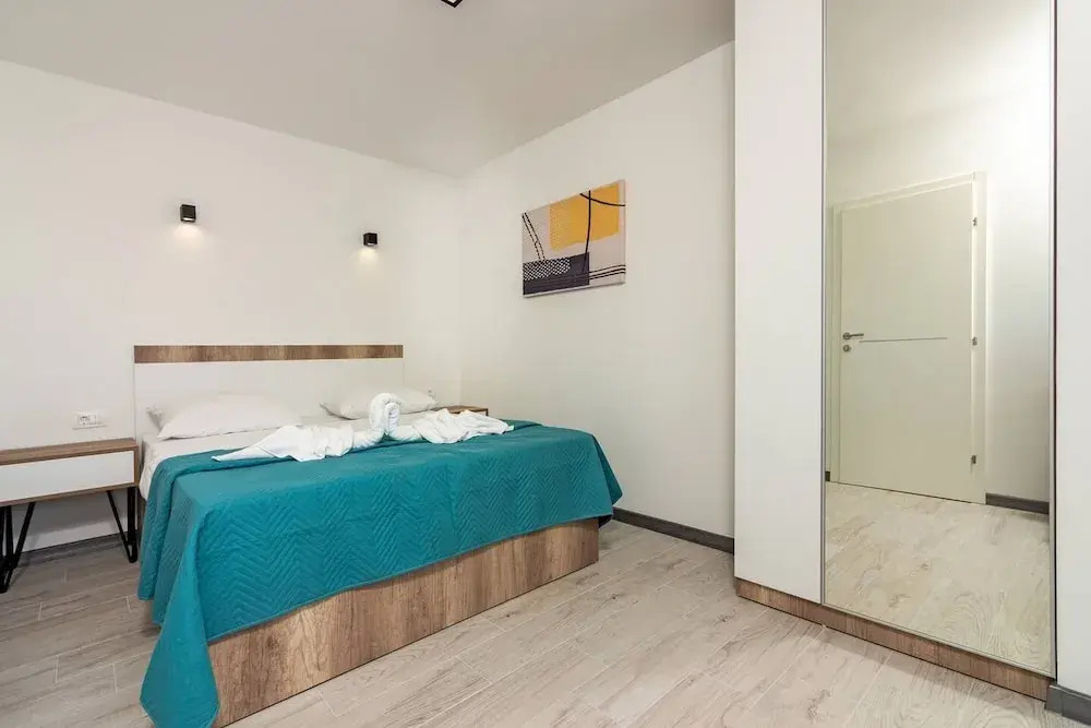 Modern Apartments With Private Balcony Kaštel Novi