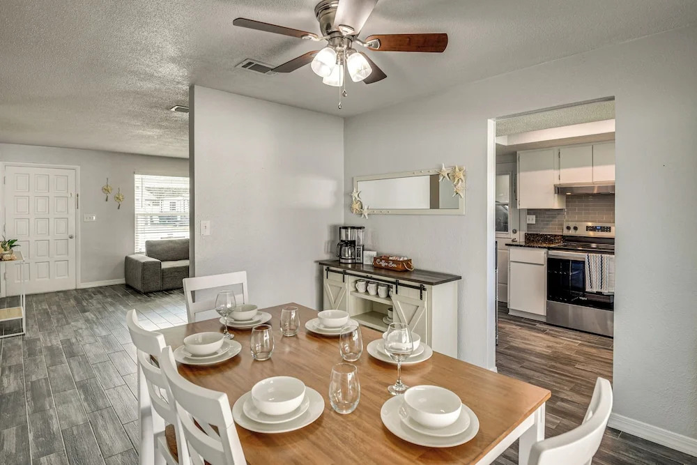 5 Mi to Ocean! Family-friendly Daytona Beach Home