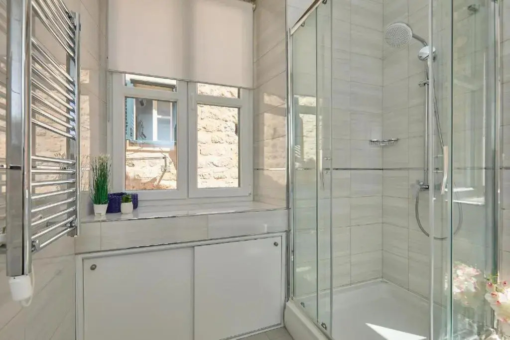 Festa Apartments & Rooms