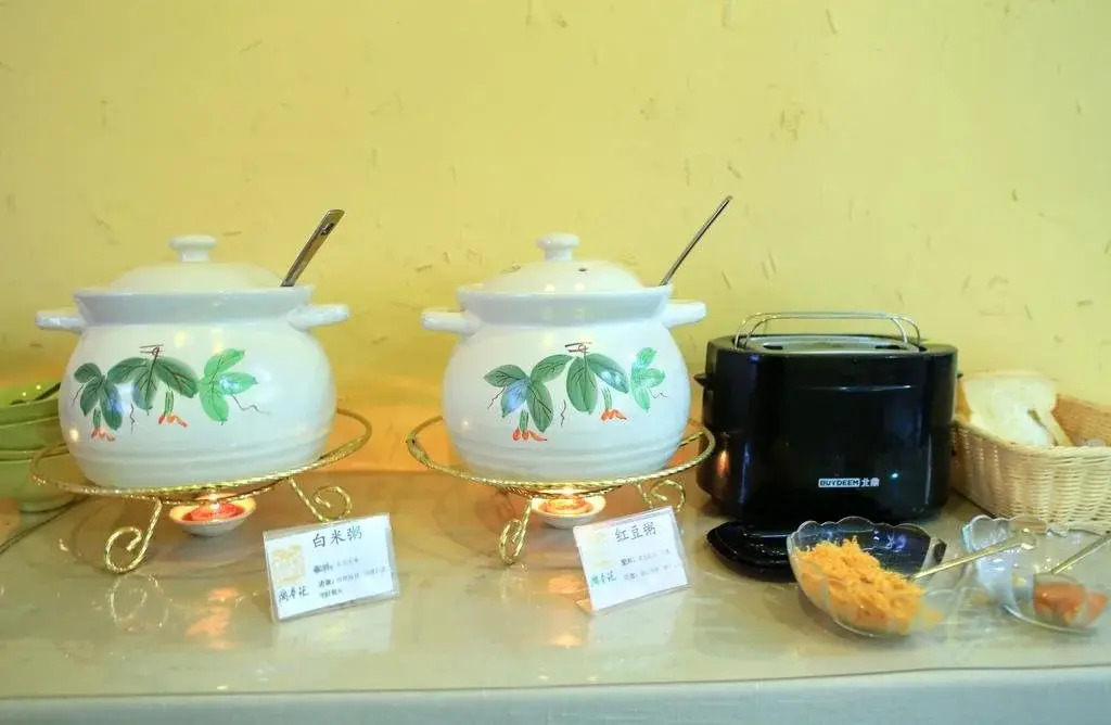 Orchid Land Boutique Inn