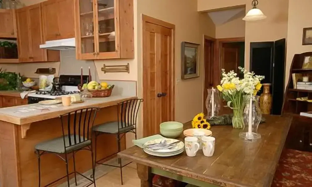 Lake Lucerne Resort & Ranch