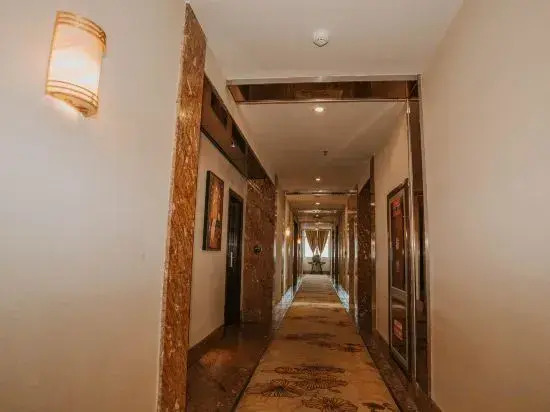 Xunfa Hotel (Huian County Government Gymnasium Branch)