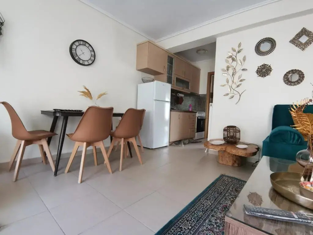 Iris Deluxe Suites 1