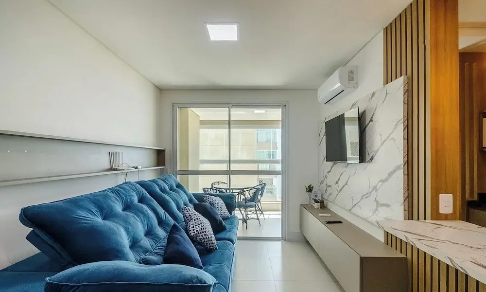 Seafront Condominium With Pool - SHC