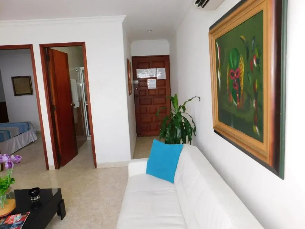 Apartamento en Cartagena, cerca al mar, edificio Nuevo Conquistador