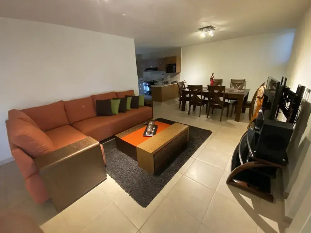 Departamento de Lujo Av Tercer Milenio
