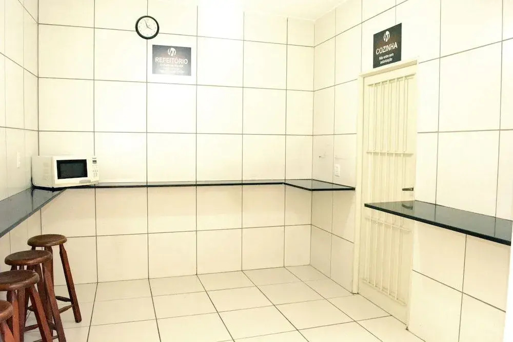 Lize Hotel-Hostel