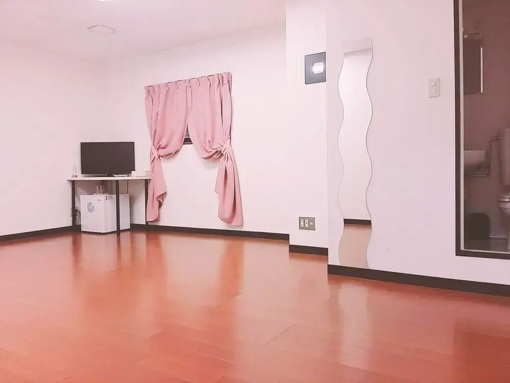 Shinjuku East Hotel
