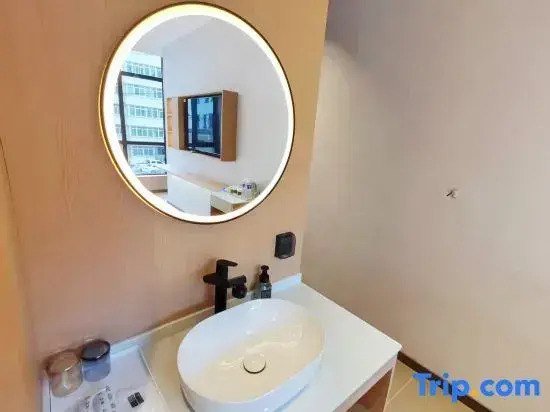 Yunxi Hotel