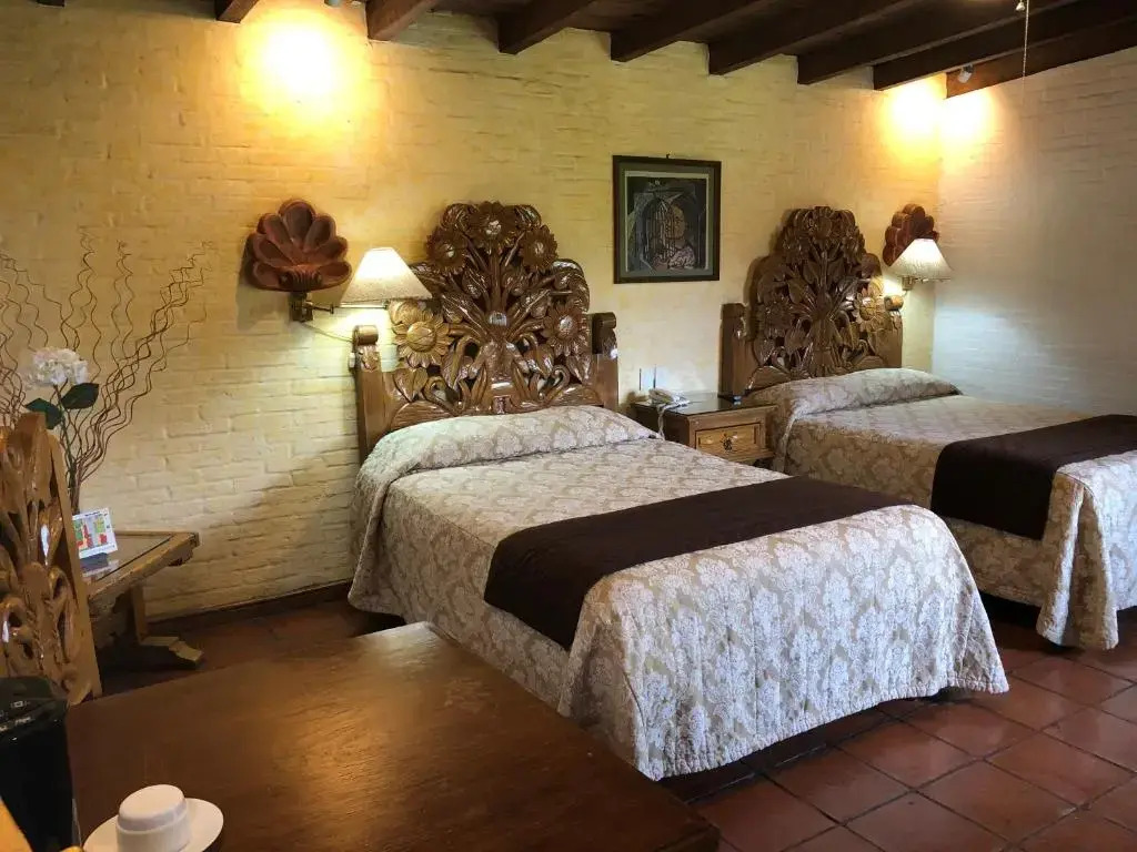 Villa San Jose Hotel & Suites
