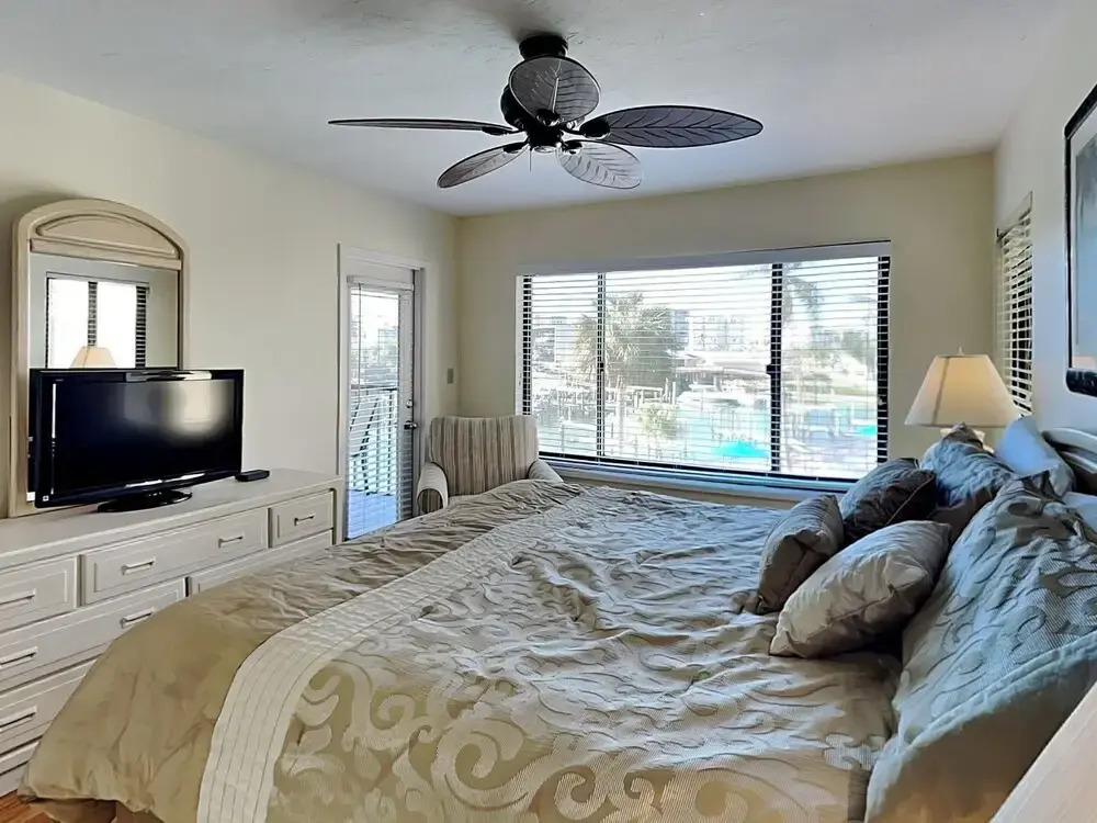 Santa Maria 208 by Distinctive Beach Rentals
