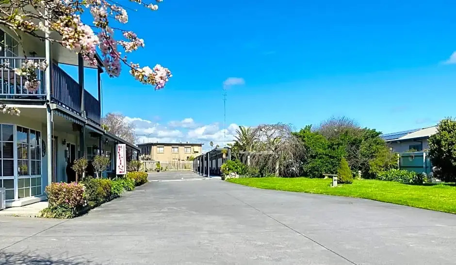 Mid Valley Motel