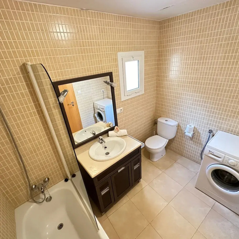 Voramar 3A in Roses With 1 Bedrooms and 1 Bathrooms