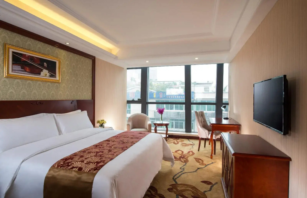 Vienna Hotel Shanghai Hongqiao Hub Jiading New City