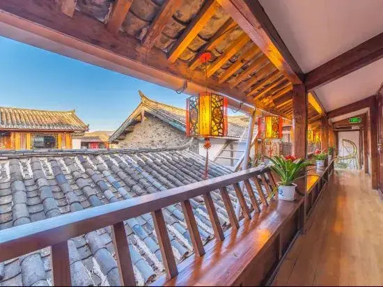 Lijiang Ancient City Jiebanxing Inn (Wuyi Street Branch)
