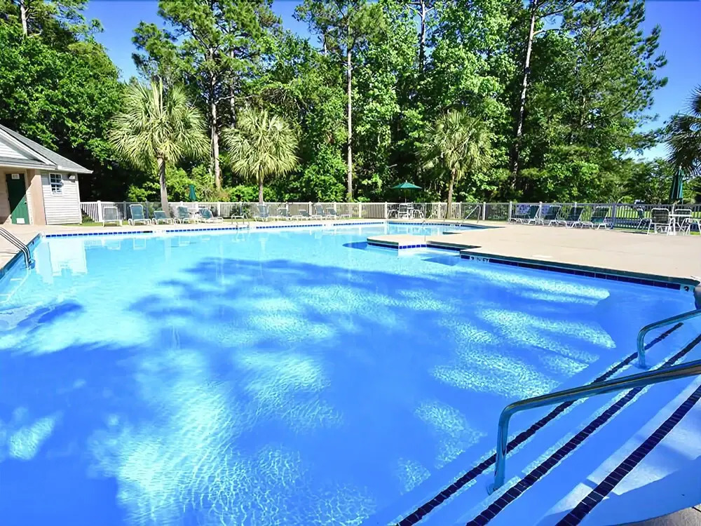 #57C True Blue - 3 Br condo by RedAwning